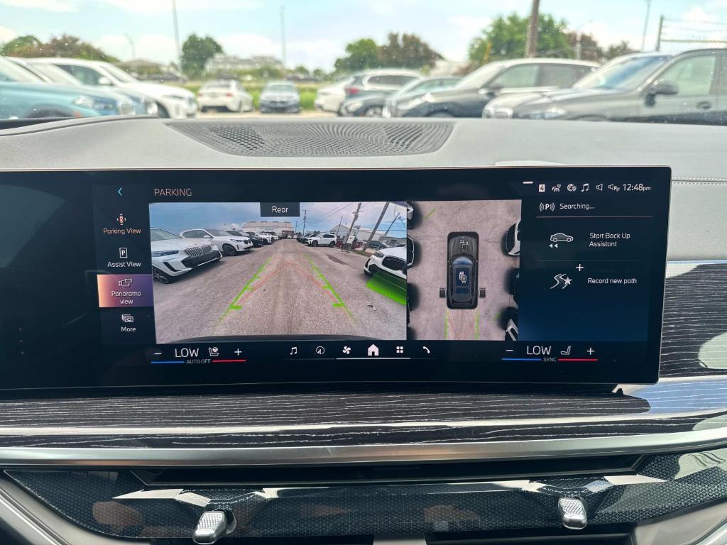 new 2026 BMW X7 car, priced at $102,135