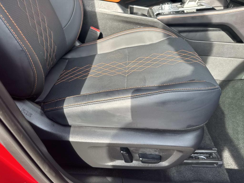 used 2024 Mitsubishi Outlander car, priced at $30,481