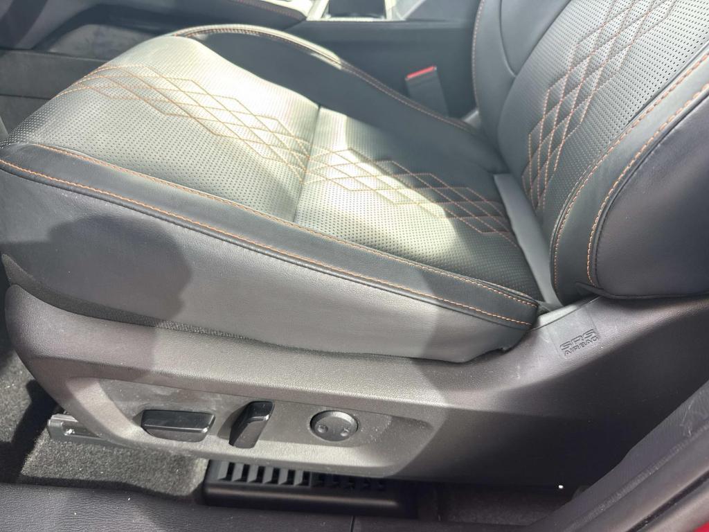 used 2024 Mitsubishi Outlander car, priced at $30,481