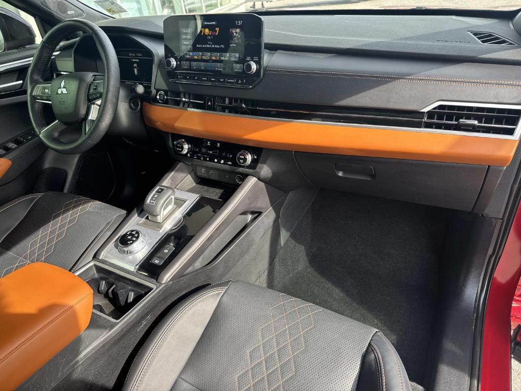 used 2024 Mitsubishi Outlander car, priced at $30,481