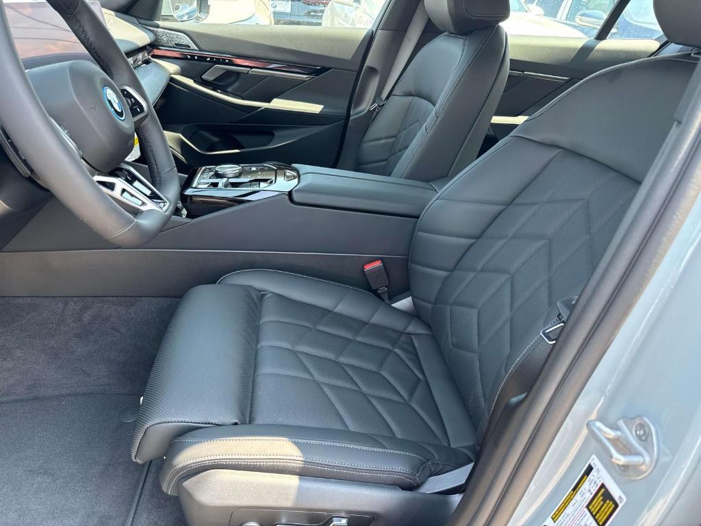 new 2026 BMW 550e car, priced at $85,435