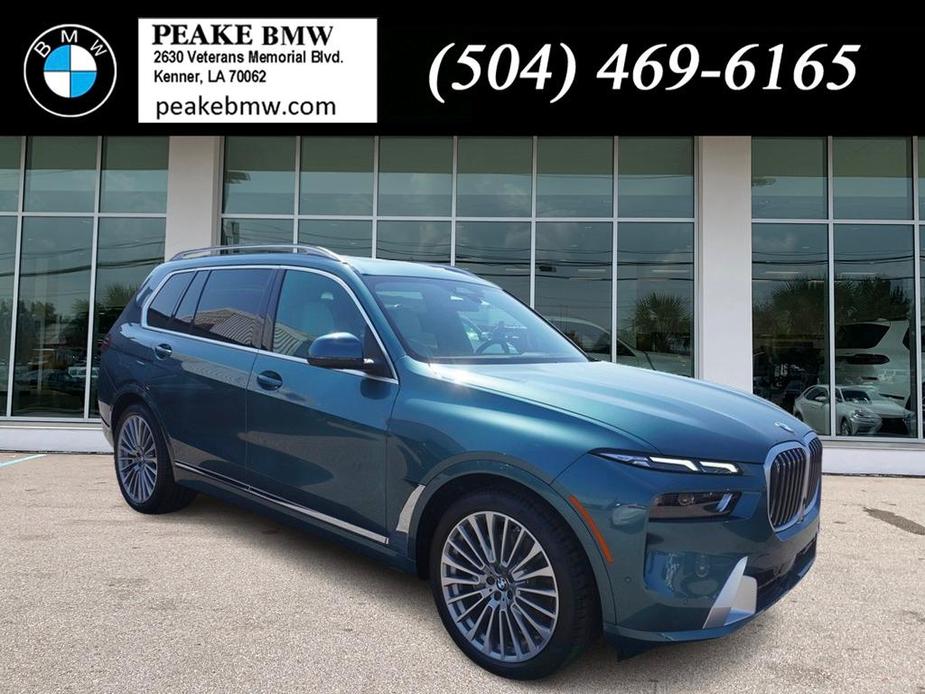 new 2025 BMW X7 car, priced at $91,015