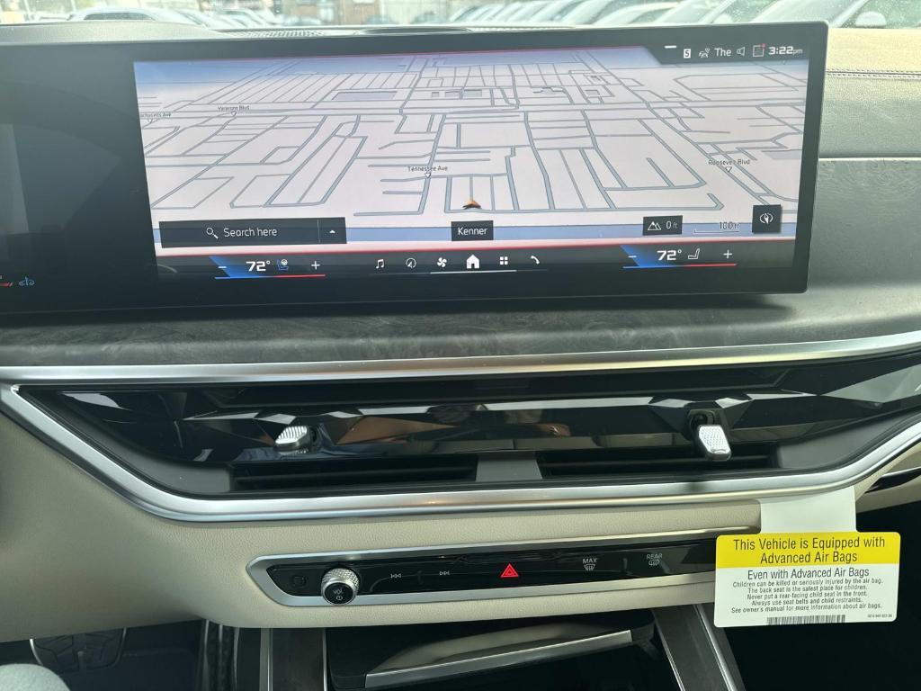 new 2026 BMW X7 car, priced at $131,305