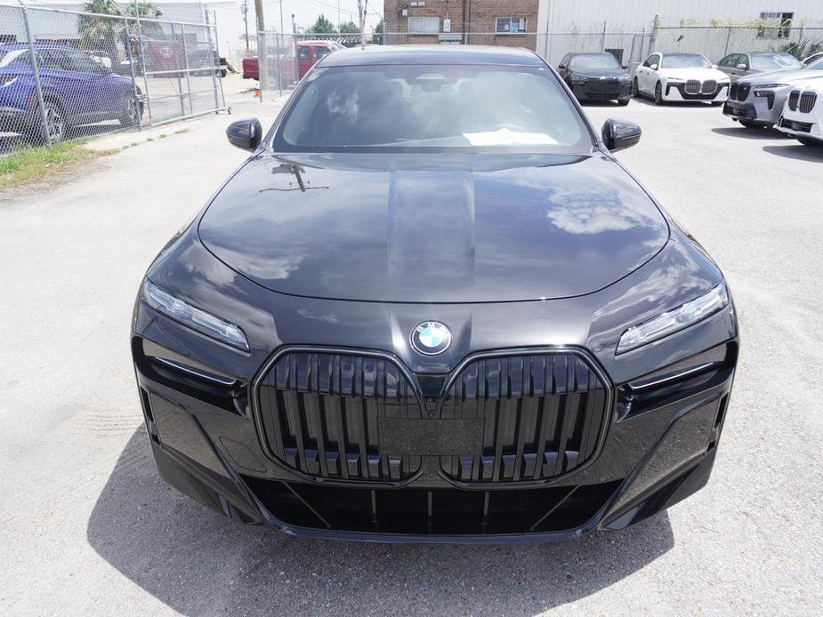 new 2024 BMW 760 car, priced at $145,045