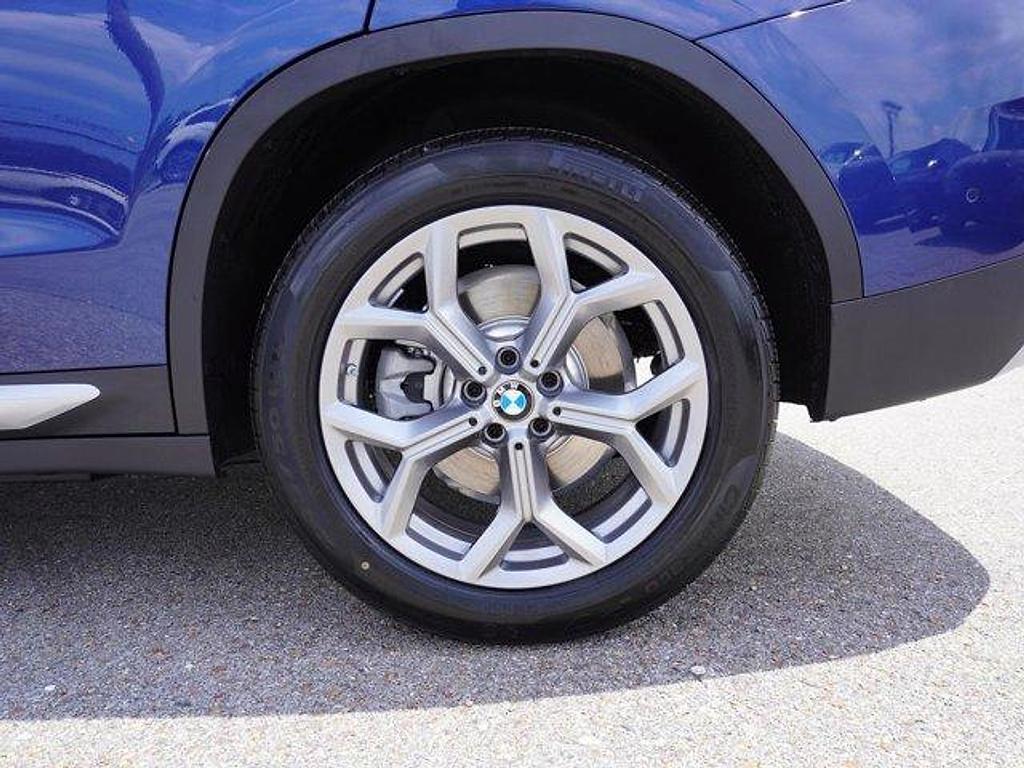 used 2024 BMW X3 car, priced at $42,236