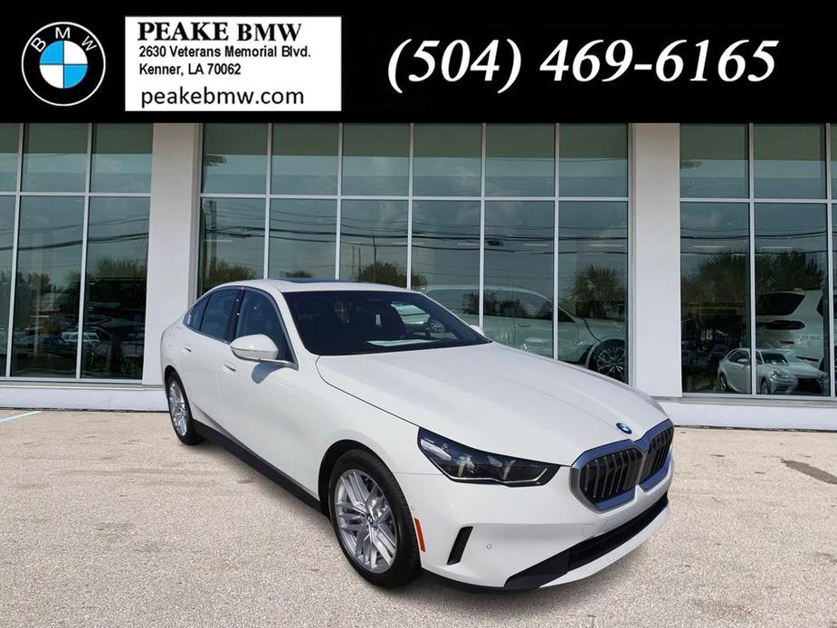 new 2024 BMW 530 car, priced at $59,690