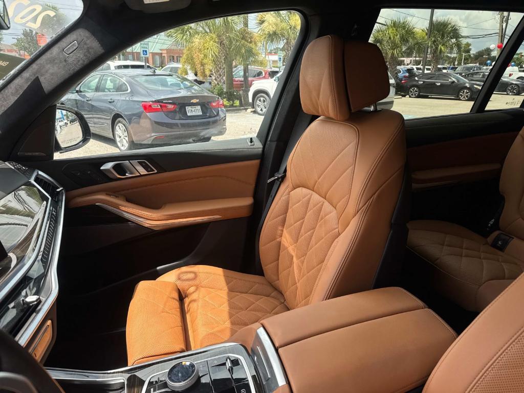 used 2024 BMW X7 car, priced at $76,851