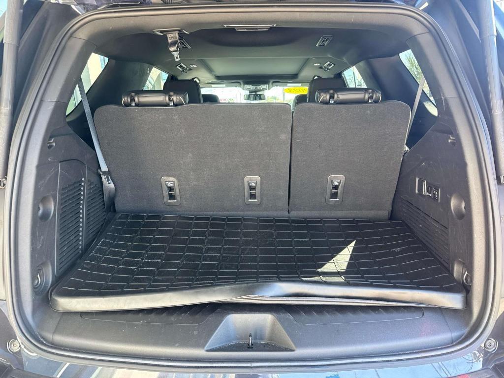 used 2023 GMC Yukon car, priced at $51,773