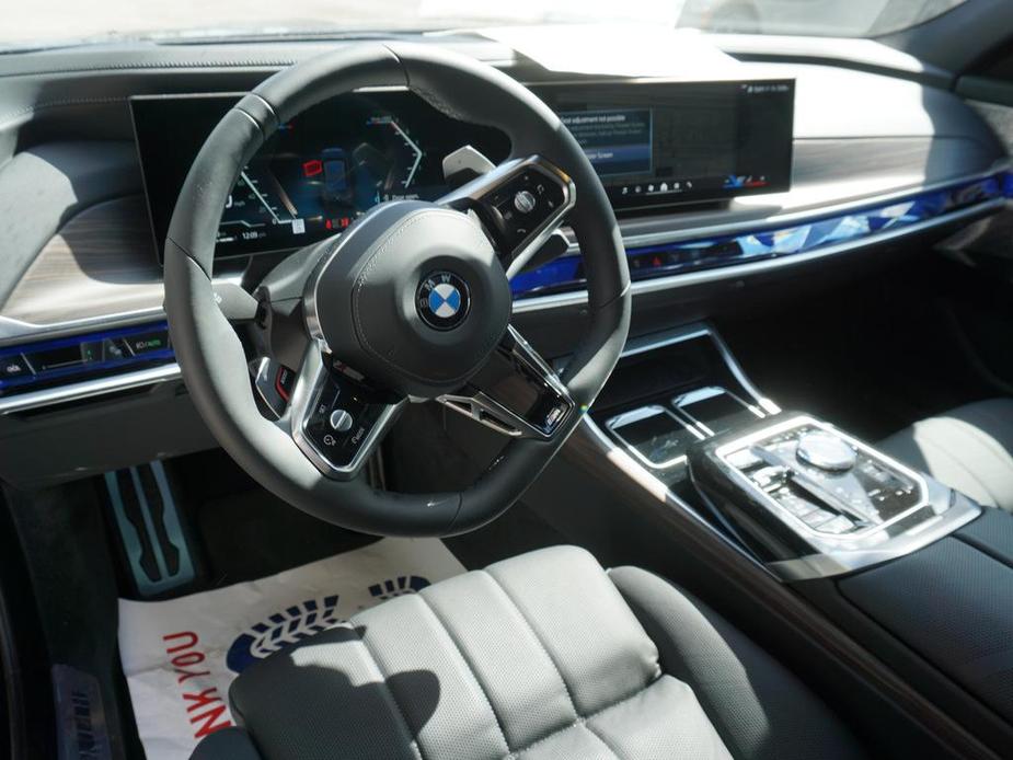 new 2024 BMW 760 car, priced at $135,395