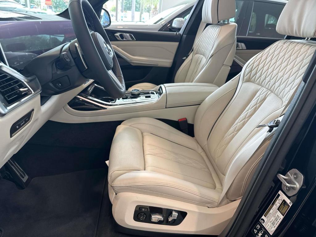 new 2026 BMW X7 car, priced at $119,835