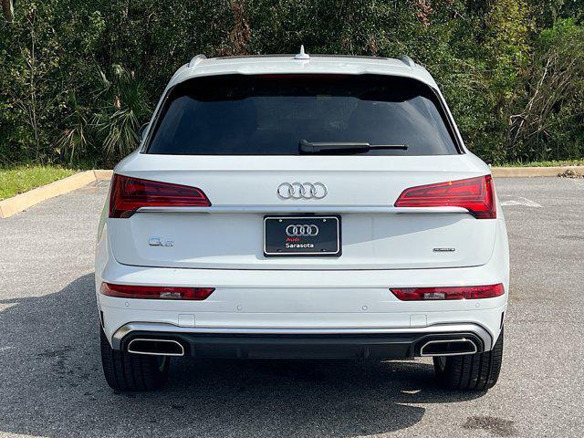 new 2025 Audi Q5 car, priced at $59,035