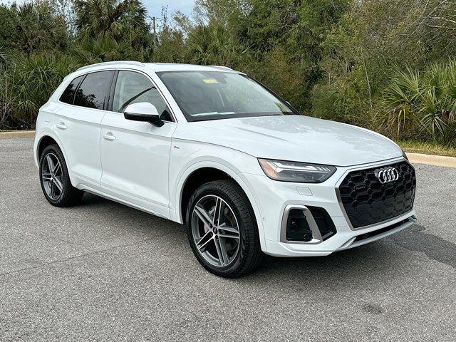 new 2025 Audi Q5 car, priced at $71,015