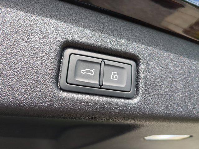 new 2025 Audi Q5 car, priced at $65,030