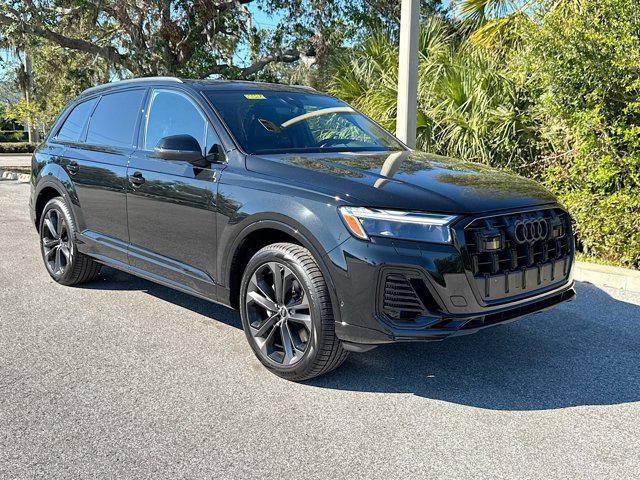 new 2025 Audi Q7 car, priced at $77,605