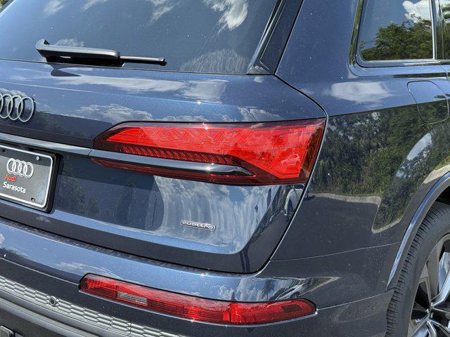 new 2025 Audi Q7 car, priced at $77,750