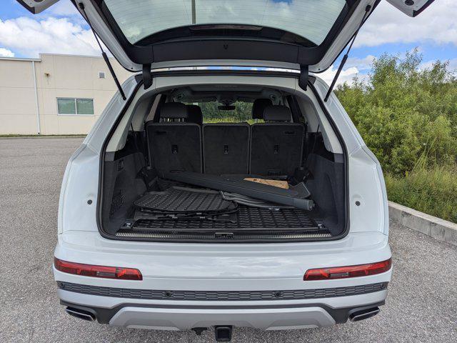 used 2025 Audi Q7 car, priced at $59,988