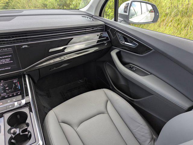 used 2025 Audi Q7 car, priced at $59,988