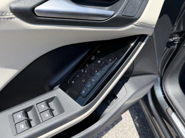 new 2025 Audi Q6 e-tron car, priced at $73,765