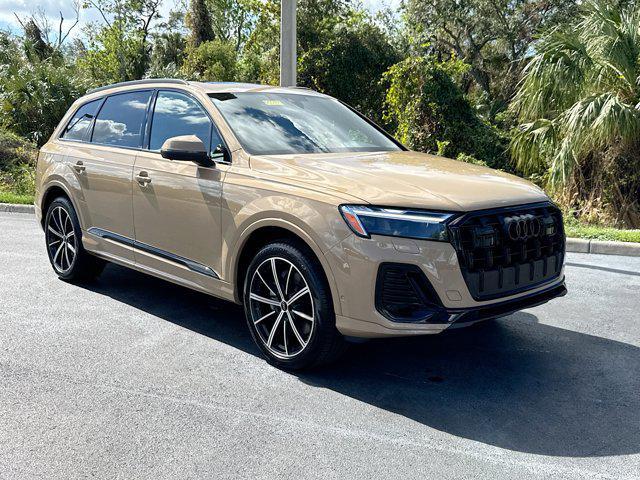 new 2025 Audi Q7 car, priced at $72,580