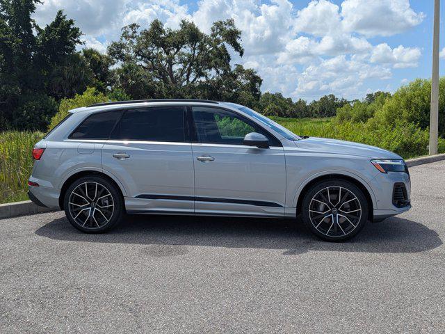 new 2025 Audi Q7 car, priced at $78,900