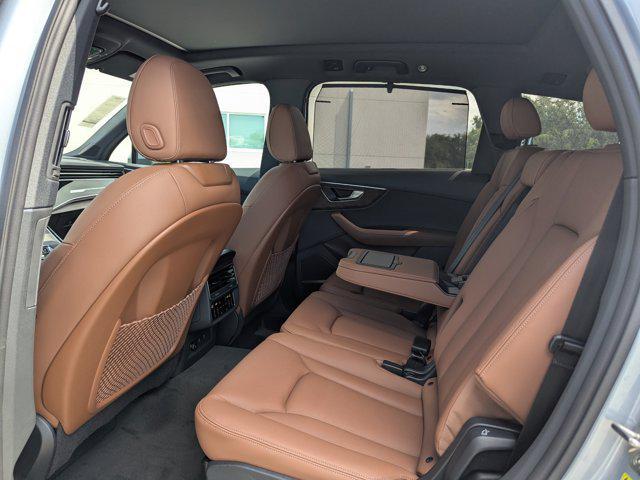 new 2025 Audi Q7 car, priced at $78,900