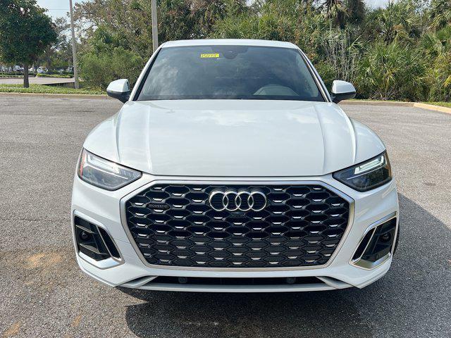 new 2025 Audi Q5 car, priced at $59,625