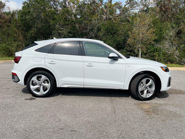 new 2025 Audi Q5 car, priced at $59,625