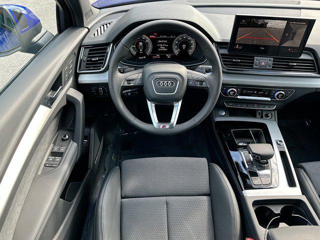 new 2025 Audi Q5 car, priced at $70,530