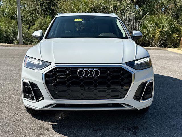 new 2025 Audi Q5 car, priced at $52,775