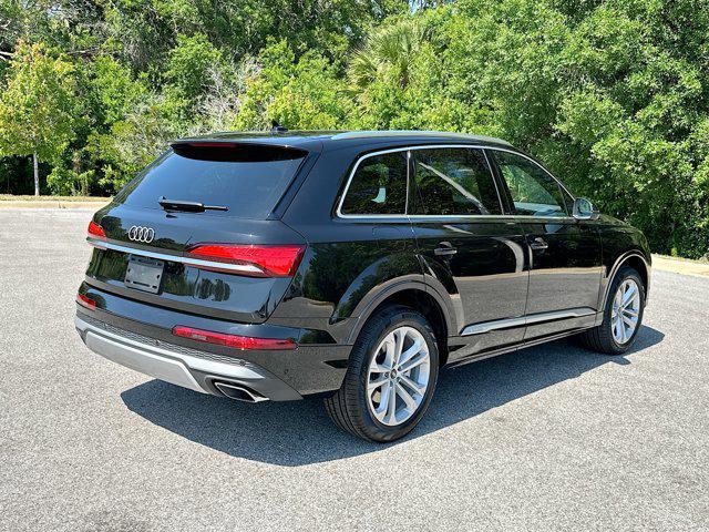 new 2025 Audi Q7 car, priced at $67,350