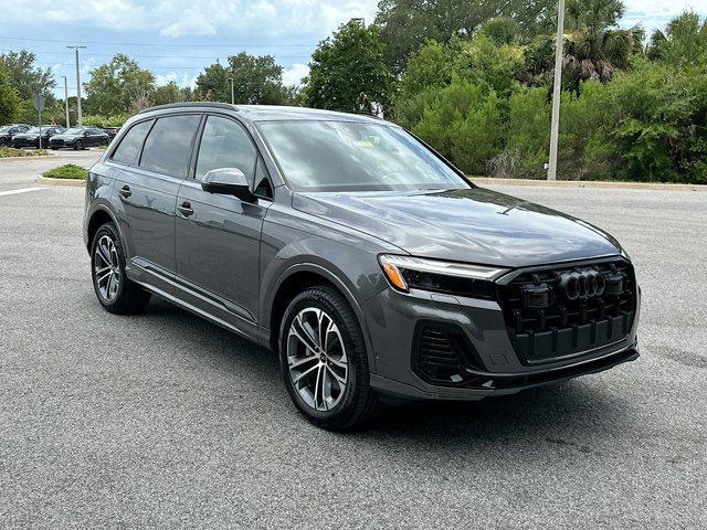 new 2025 Audi Q7 car, priced at $71,500