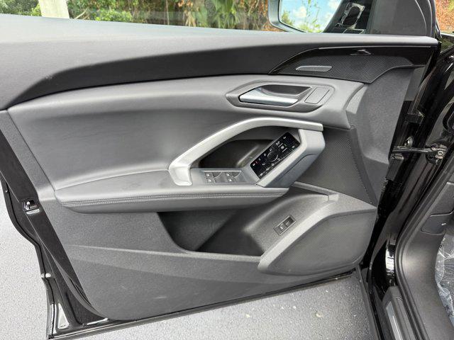 new 2025 Audi Q5 car, priced at $60,975