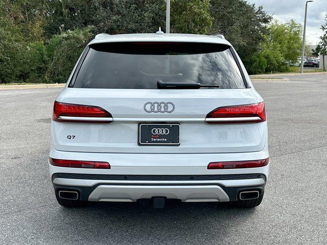 new 2025 Audi Q7 car, priced at $75,800