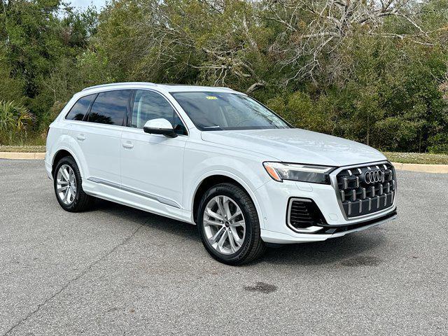 new 2025 Audi Q7 car, priced at $75,800