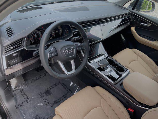 new 2025 Audi Q7 car, priced at $81,710