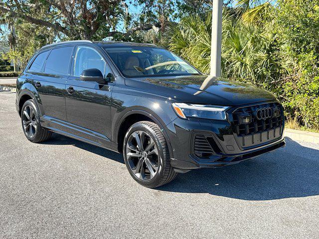 new 2025 Audi Q7 car, priced at $77,750