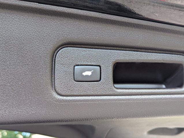 used 2015 Acura RDX car, priced at $19,788