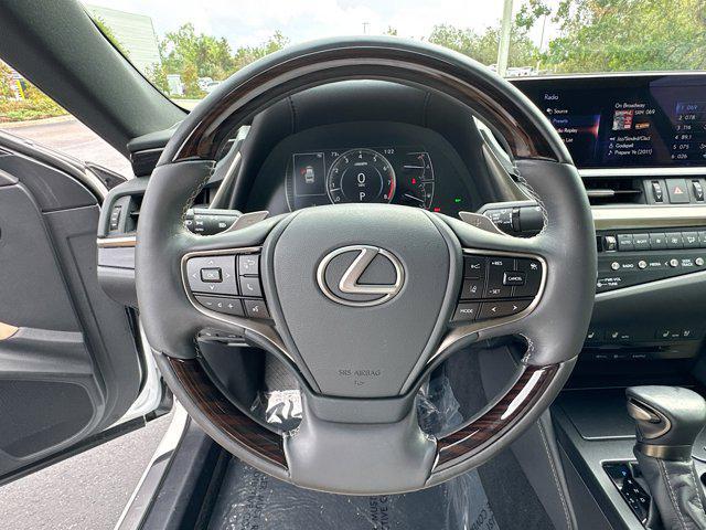 used 2021 Lexus ES 350 car, priced at $34,788