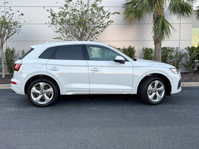 new 2025 Audi Q5 car, priced at $58,085