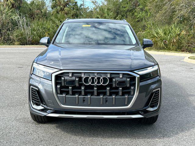 new 2025 Audi Q7 car, priced at $66,205