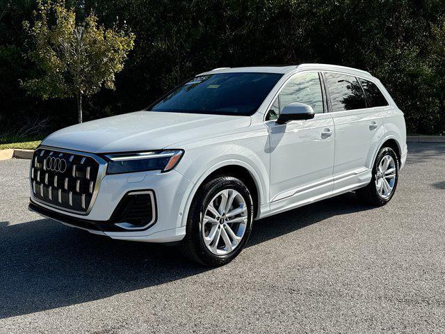 used 2025 Audi Q7 car, priced at $61,988