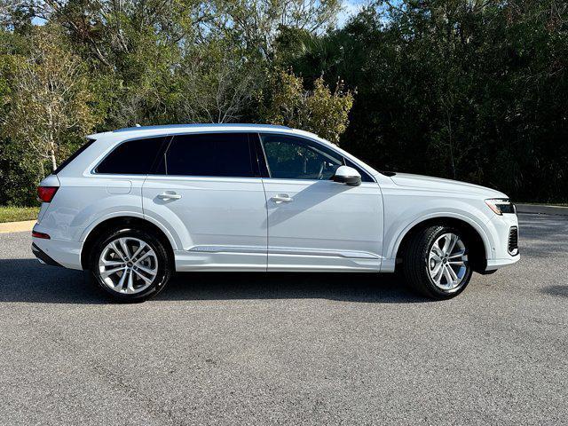 used 2025 Audi Q7 car, priced at $61,988