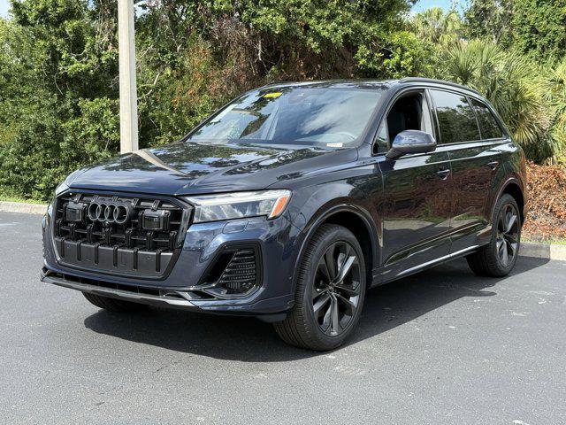 new 2025 Audi Q7 car, priced at $77,750