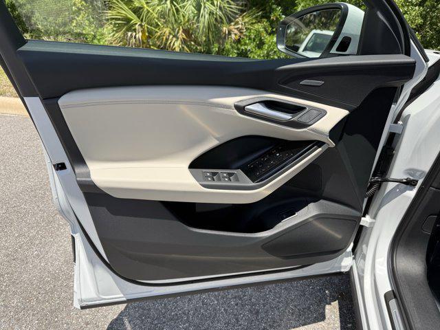 new 2025 Audi Q6 e-tron car, priced at $75,425