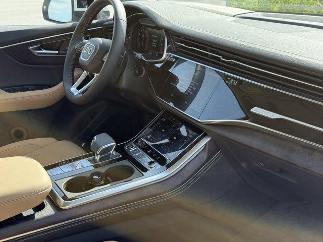 new 2025 Audi Q7 car, priced at $86,730
