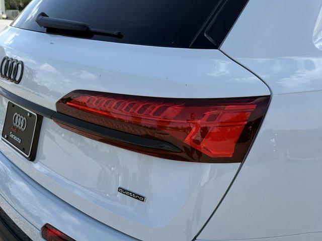 new 2025 Audi Q7 car, priced at $86,730