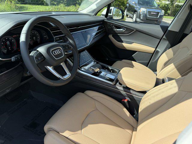 new 2025 Audi Q7 car, priced at $86,730