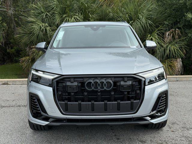 new 2025 Audi Q7 car, priced at $78,900