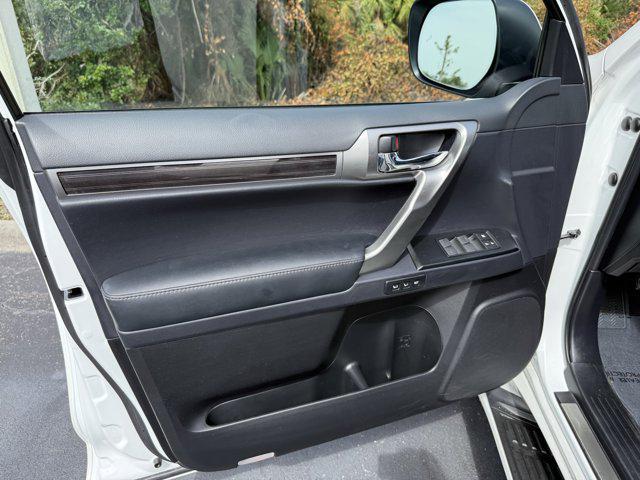 used 2023 Lexus GX 460 car, priced at $57,788