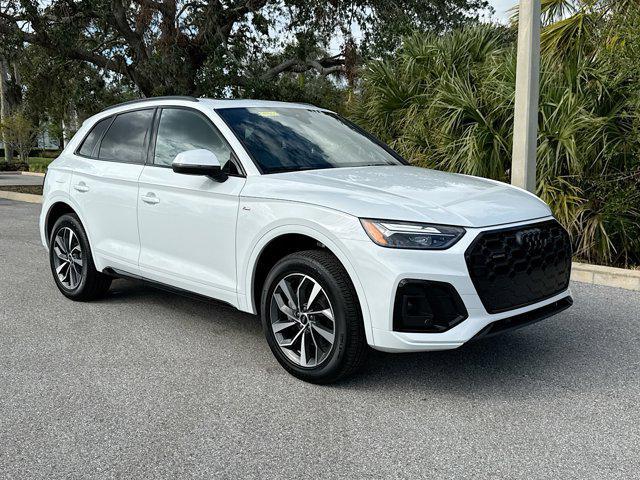 new 2024 Audi Q5 car, priced at $52,800